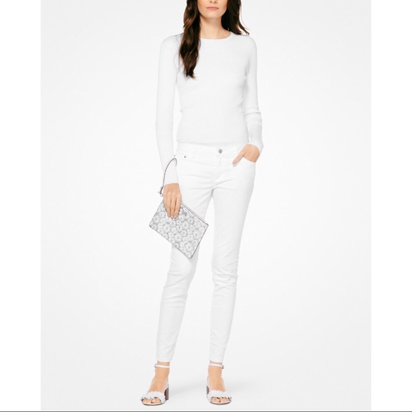 MICHAEL Michael Kors Medium Zip Wristlet - Picture 2 of 8